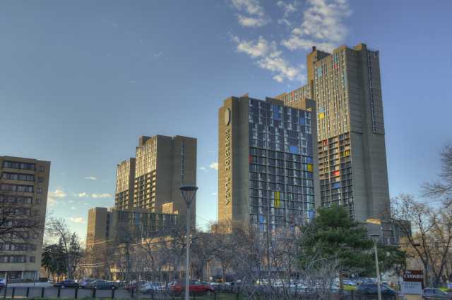 Photograph of Riverside Plaza apartment complex, Minneapolis.