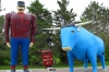 Paul Bunyan and Babe the Blue Ox statues