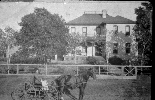 The Porter Kelsey House in Andover, ca. 1910. Photographer unknown. Anoka County Historical Society, Object ID# 0000.0000.324.