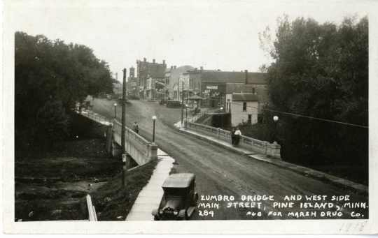 The entrance to the village of Pine Island, photographed in the 1920s.