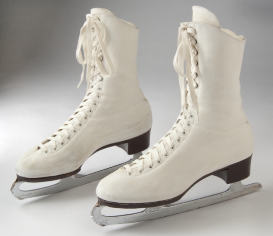 Strauss figure skates