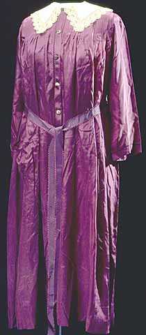 Color scan of a dressing gown worn by Mary T. Hill, c.1910. 