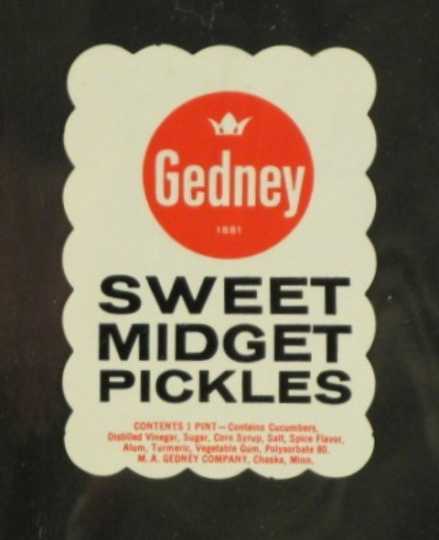 Color image of Gedney Sweet Midget Pickles label, c.1958.
