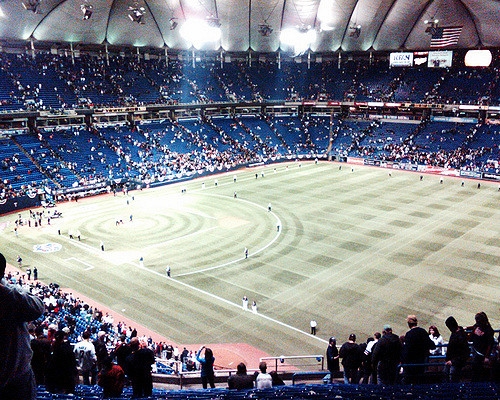 Hubert H Humphrey Metrodome Minnesota Golden Gophers Ballpark Digest