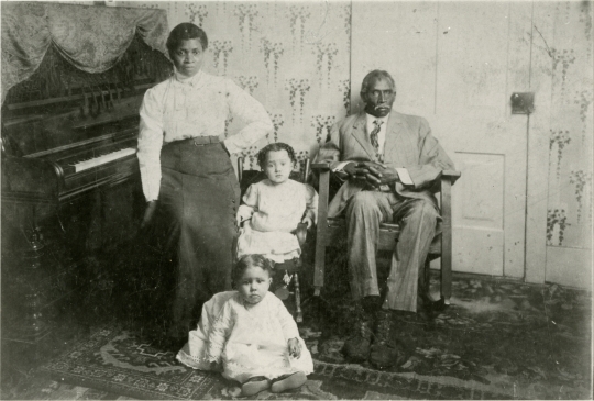 Prince and Nancy Honeycutt with their granddaughters 