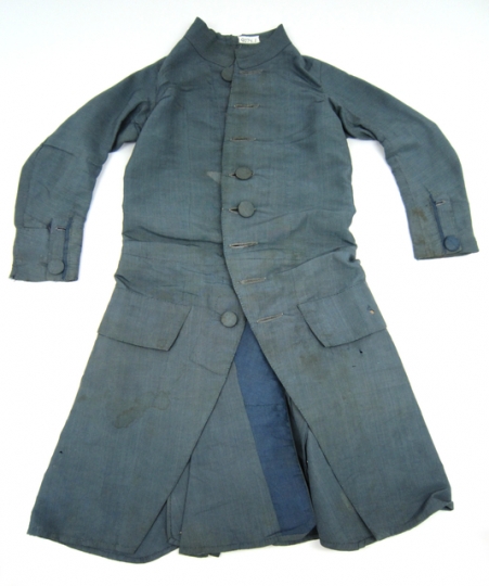 Color image of a hand-sewn silk suit worn by Josiah Snelling as a young boy, c.1787.