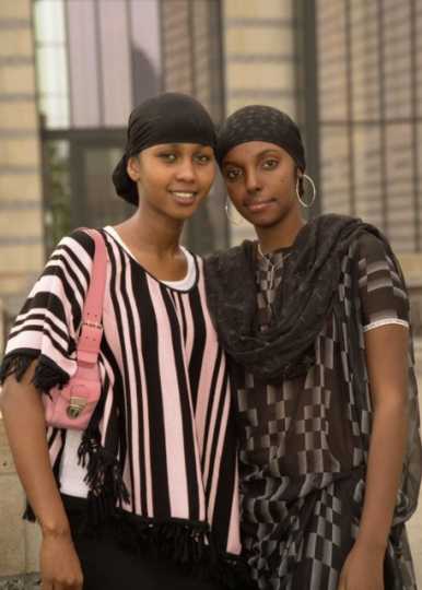 Photograph of Sumaya Yusuf and Bibi Abdalla