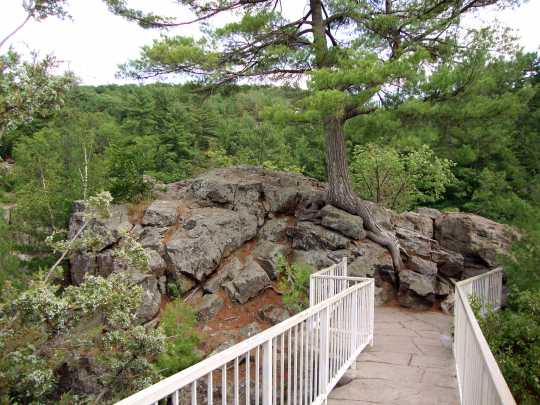 Color image of Angle Rock at Interstate State Park, 2015. Photograph by Minnesota Department of Natural Resources Staff.