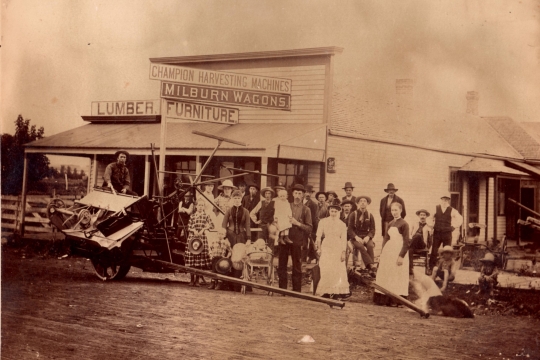 Black and white photograph of Frank Riples’ store, Avoca, 1887.