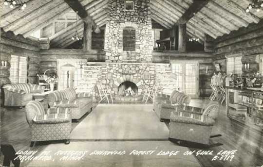 The lobby of Sherwood Forest Lodge