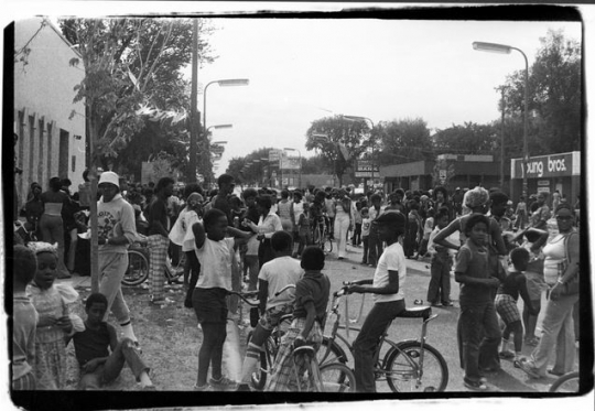 People outside of The Way community center. ca. 1985. Photo by Charles Chamblis.