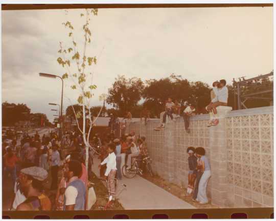 Crowd of people at a Way event. ca. 1980–1985. Photo by Charles Chamblis.