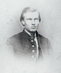 Black and white photograph of Luman O. Tanner, private, Second Company of Minnesota Sharpshooters, c.1862. 