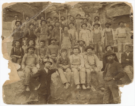 Crew at Biesanz quarry in Winona