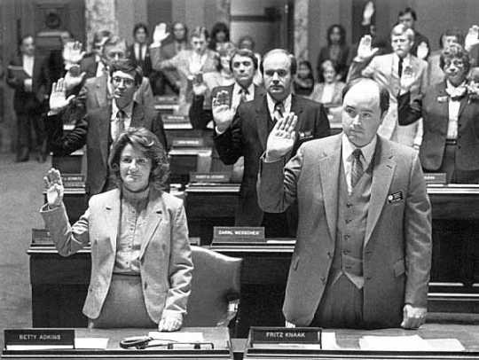 Minnesota Senate opener, 1983