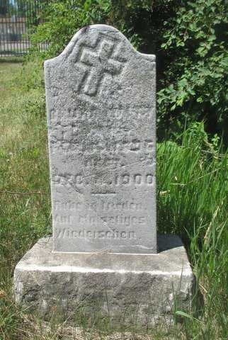 Color image of a German-language headstone in Pioneers and Soldiers Memorial Cemetery in Minneapolis, 2016. Photographed by Paul Nelson.
