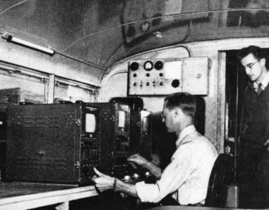 Black and white photograph of the Twin City Television Lab’s mobile unit, c.1948.