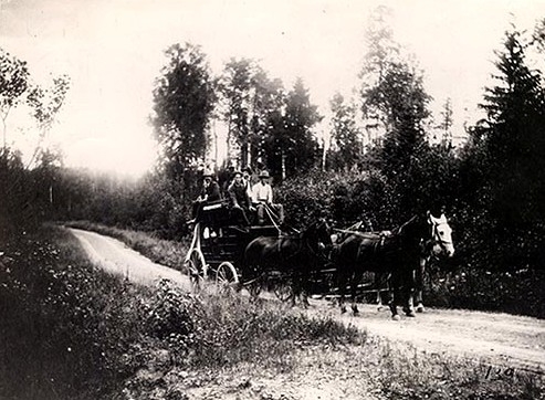 Black and white photograph of Leonidas Merritt on the Vermillion Trail, 1892.