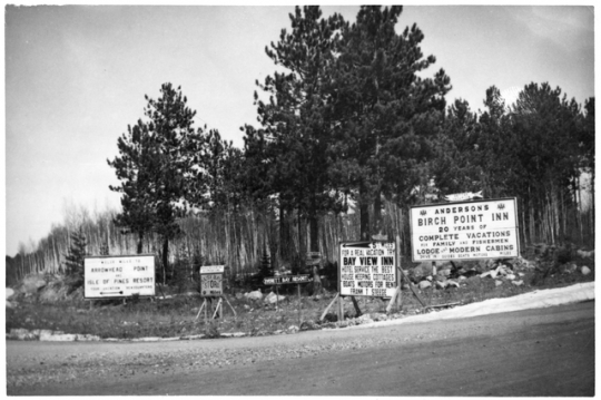 Resort signs along a northern Minnesota road