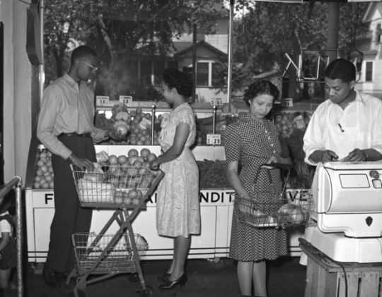 Black and white photograph of the interior of the Credjafawn Co-op Store, 678 Rondo Avenue, St. Paul, ca. 1950.