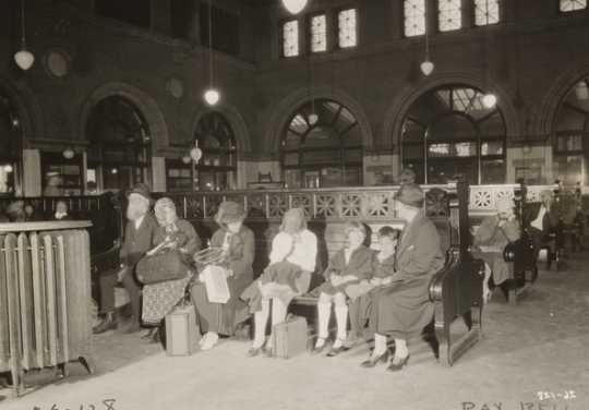 Black and white photograph of Travelers’ Aid at Great Northern Depot, Minneapolis, c.1925.