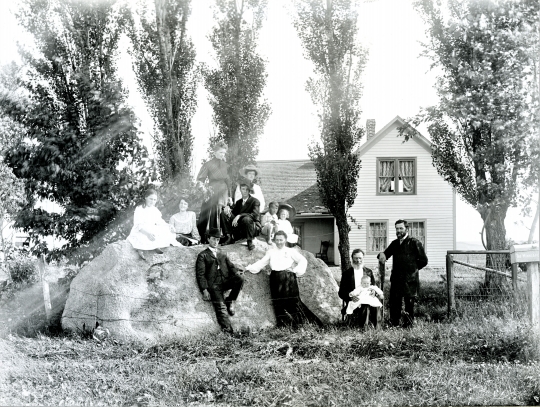 Halvor H. Quie residence, 1905. Photographer: Ole G. Felland. Used with the permission of St. Olaf College Archives.Halvor H. Quie residence, 1905. Photographer: Ole G. Felland. Used with the permission of St. Olaf College Archives.