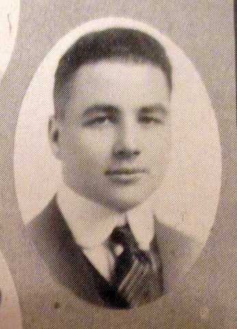 Black and white photograph of Melvin Maas from St. Paul Central High School yearbook, 1916.  