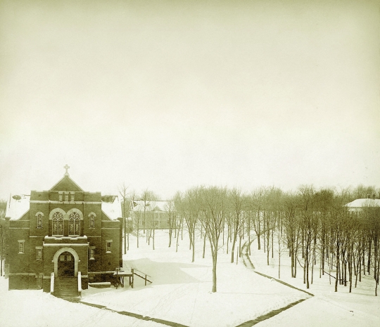 Hoyme Memorial Chapel