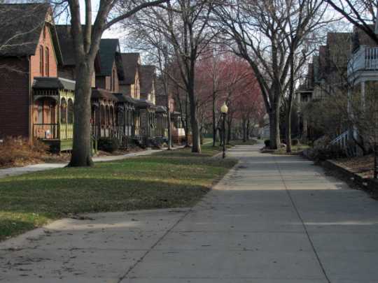 Color image of Milwaukee Avenue, Minneapolis, 2014.