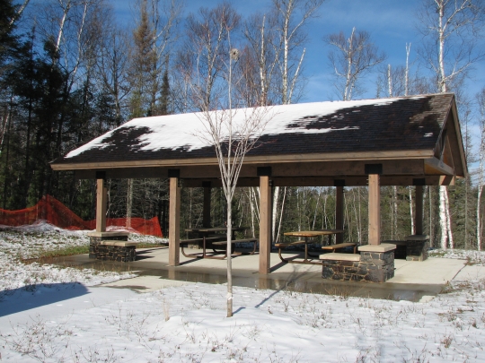 Color image of a shelter in Lake Vermilion–Soudan Underground Mine State Park. Photograph by Minnesota Department of Natural Resources Staff, November 13, 2013.