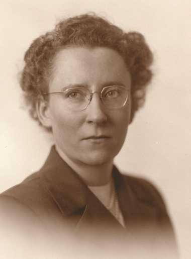 Black and white photograph of Agnes Keenan, c.1945. From the Agnes Keenan Collection. St. Catherine University Archives, St. Paul.
