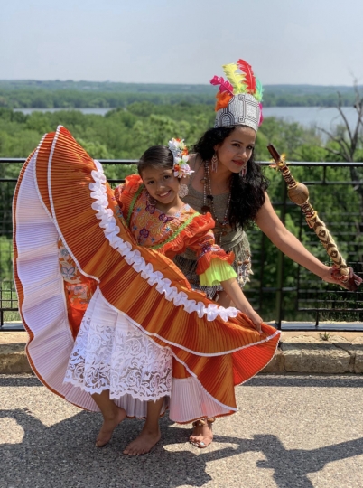 Fiorella Cardenas with her daughter, Nayomi Cardenas