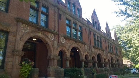 Color image of the Laurel Terrace rowhouse, 294-296 Laurel Ave., St. Paul designed in 1887. Photograph by Paul Nelson, September 7, 2014.