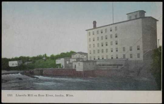 Pillsbury Lincoln Mill on the Rum River in Anoka, Minnesota