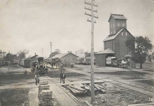 Black and white photograph of the St. Paul and Pacific Railroad depot, Washington Avenue and North Fourth Avenue, Minneapolis, 1874. 