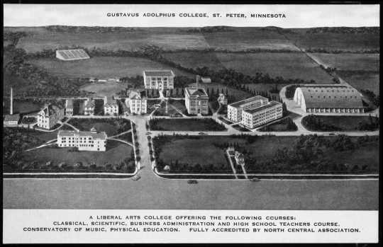 Black and white photograph of the Gustavus Adolphus College campus, St. Peter, c. 1945.