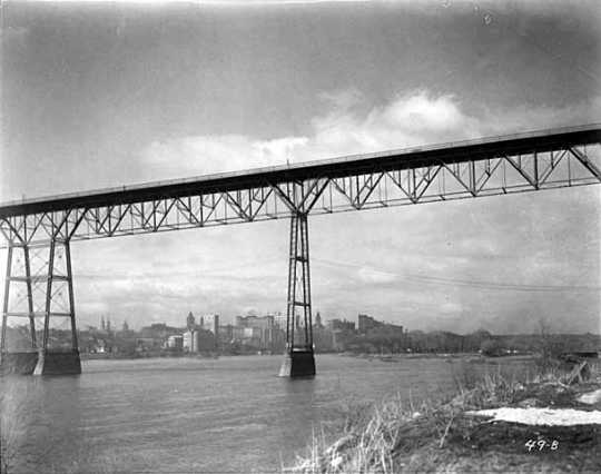 Black and white negative of High bridge c.1917–1926.