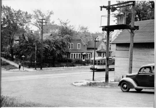 Rondo Avenue at Arundel Street, St. Paul, ca. 1940.