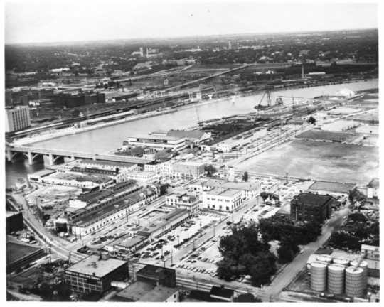 Black and white photograph of Amhoist Complex and Robert Street Bridge, 1969. 