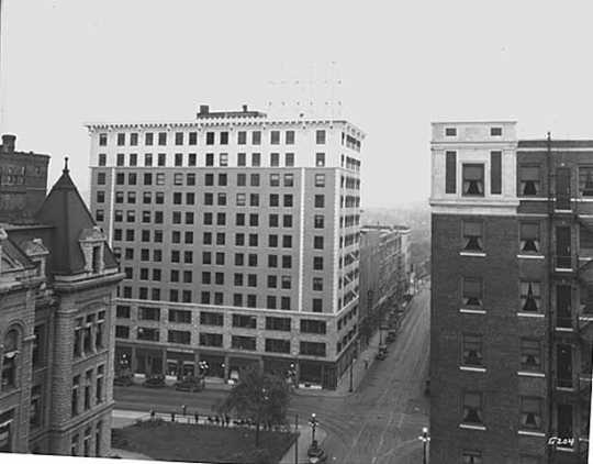 Black and white photograph of the Commerce Building, 1927.
