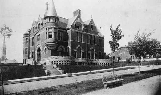 Black and white photograph of the W. Adams Hardenburgh residence at 665 Central Park Place West in St. Paul, c.1888.