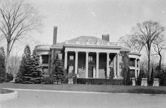 Black and white photograph of Stonebridge, c.1932. Designed by Clarence Johnston in 1914. 