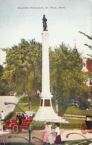 Soldiers and Sailors Monument postcard