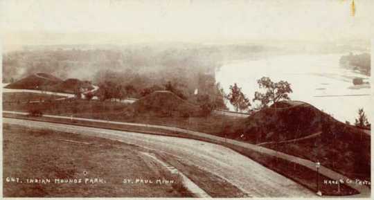 Black and white photograph of Mounds Park ca. 1910. This image shows a commanding view of the river canyon from the mounds. 