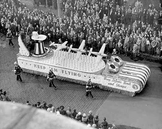 Black and white photograph of a Great Northern Railway float, at the St. Paul Winter Carnival, 1942.