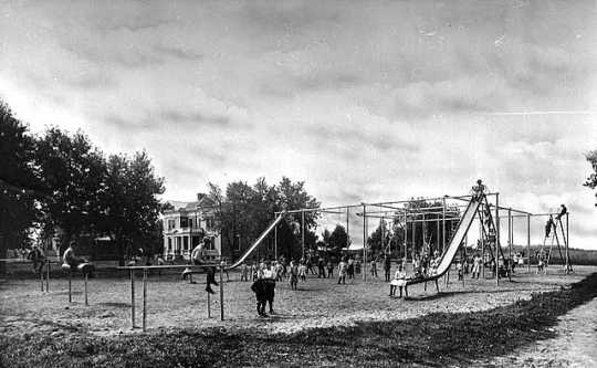 Black and white photograph of playground of the State School, c.1915.