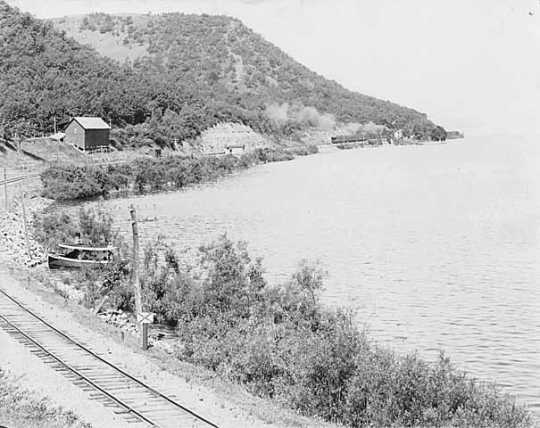 Black and white photograph of the Chicago, Milwaukee, St. Paul and Pacific Railway Company tracks near Maple Springs, Wabasha County, 1903.