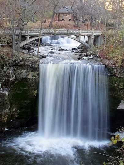 Color image of Minneopa Falls, Minneopa State Park, October 21, 2010. Photograph by Wikimedia Commons user McGhiever. 
