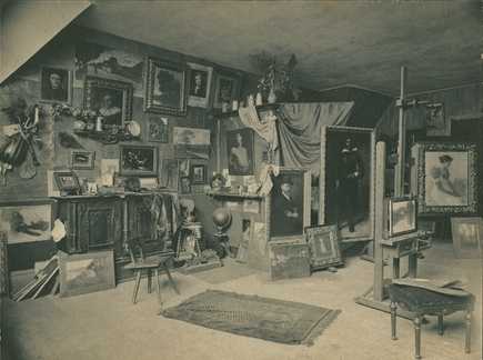 Black and white photograph of the studio of artist Robert Koehler in Minneapolis, c.1900.