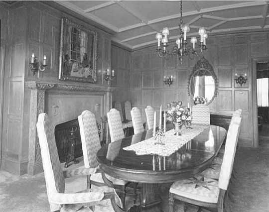 Dining room, governor’s residence